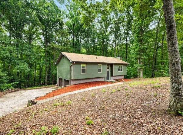 3992 Joshua Lane, Douglasville, GA 30135