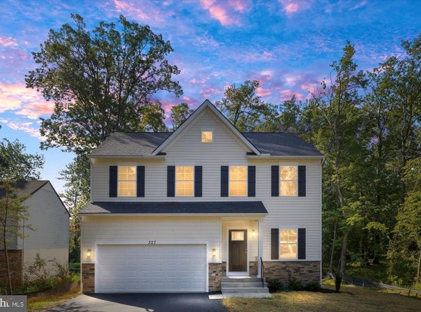 327 YORKTOWN BOULEVARD, LOCUST GROVE, VA 22508