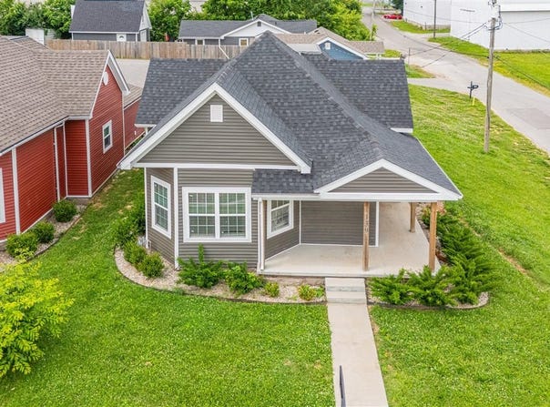 139 W 10th Avenue, Bowling Green, KY 42101
