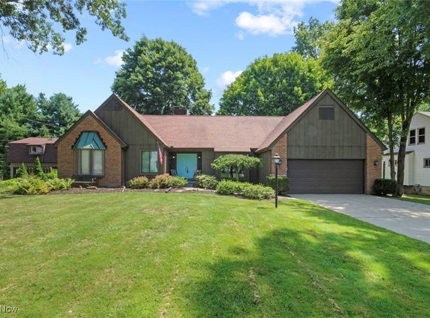 33 W 7th Street, Newton Falls, OH 44444