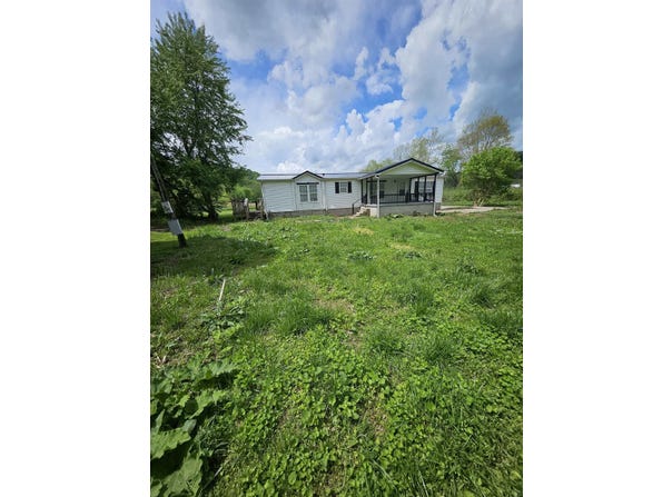 268 B Nauvoo Pond Creek, West Portsmouth, OH 45663