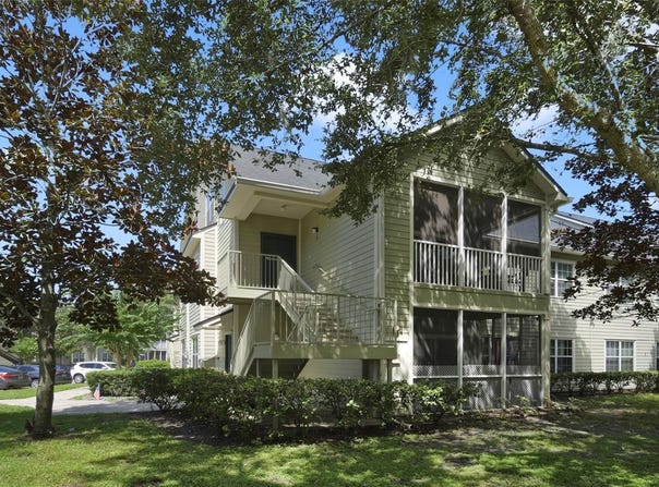 3721 S LAKE ORLANDO Parkway, ORLANDO, FL 32808