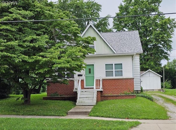 515 N Market Street, Sparta, IL 62286