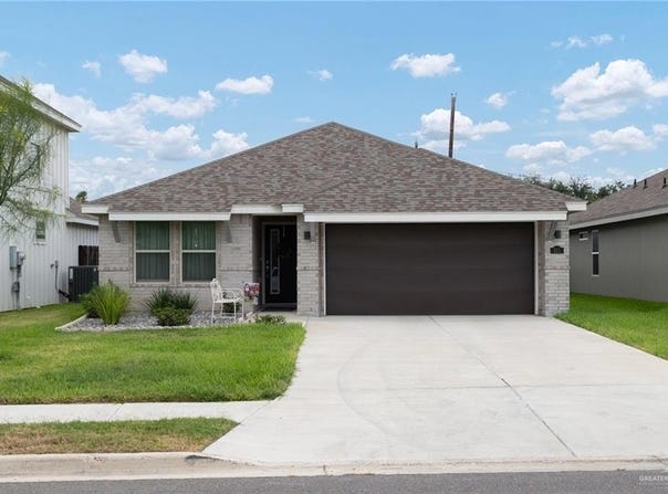 311 S Templo Dorado Street, Mission, TX 78572