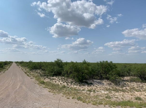 Dump Rd, Imperial, TX 79743