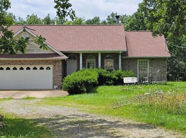 10113 Hawns Farm Road, Fredericktown, MO 63645