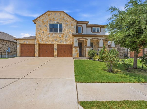 1617 Quynn Ln, Leander, TX 78641