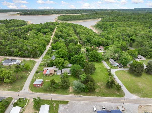 Diamond Boulevard, Diamond City, AR 72644