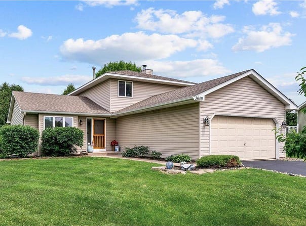 3649 Tower Pond Drive, Anoka, MN 55303