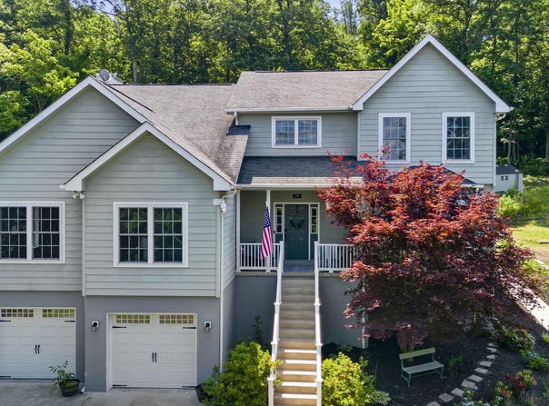 208 MARKHAM FARM Road, FRONT ROYAL, VA 22630