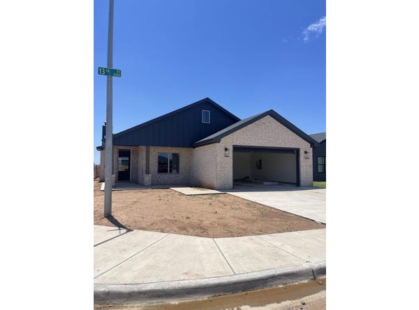 6901 13th Street, Lubbock, TX 79416