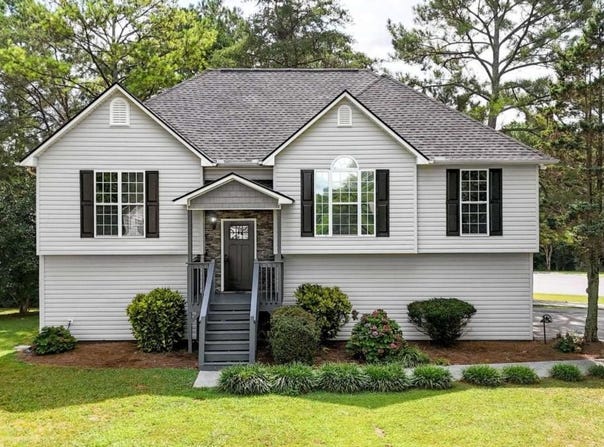 219 Orchard, Calhoun, GA 30701