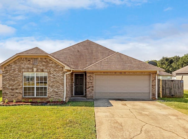5214 GAYLE LANE, BESSEMER, AL 35023