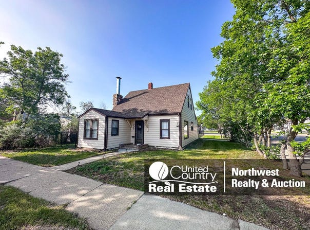 702  4th Ave S, Glasgow, MT 59230