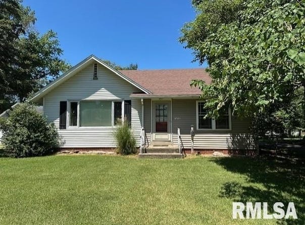 1435 S WEST Street, Jacksonville, IL 62650