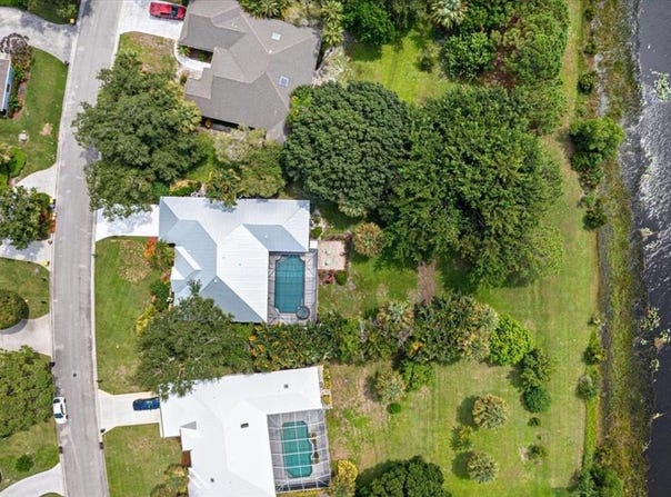4426 SW Oakhaven Ln, Palm City, FL 34990