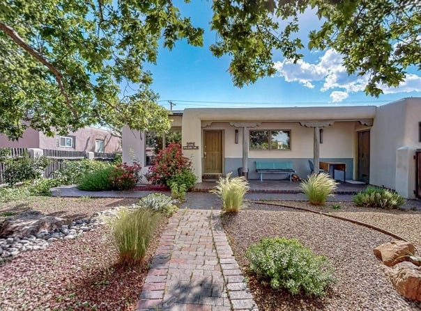 114 Solana Drives, Santa Fe, NM 87501