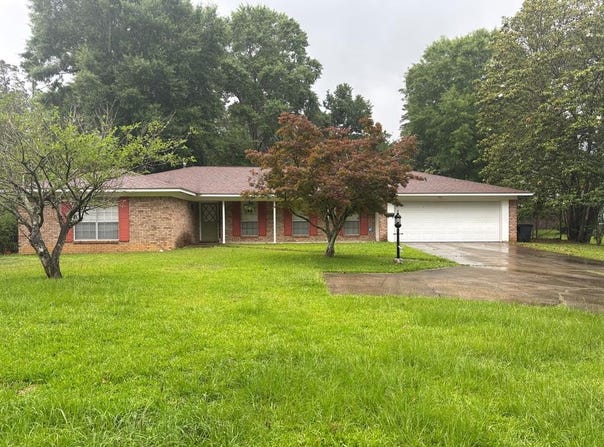 1537 W 20th St, LAUREL, MS 39440