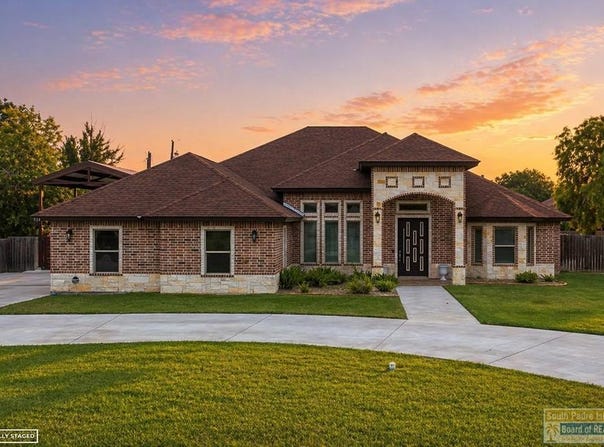 914 Palm Blvd, Laguna Vista, TX 78578