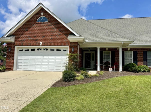 115 Glenfield Drive, Dunn, NC 28334