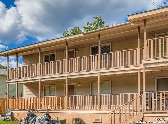 203 S Mitchell St, San Marcos, TX 78666