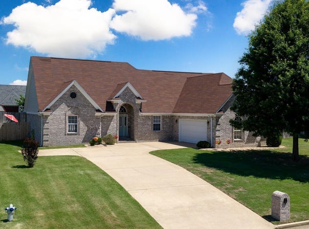 269 HUMMINGBIRD Loop, Atoka, TN 38004