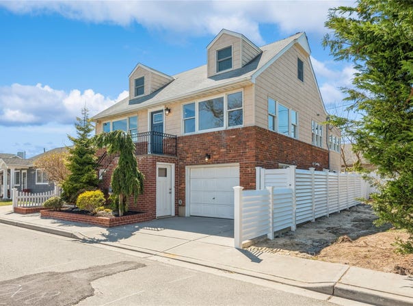 49 Forester Street, Long Beach, NY 11561