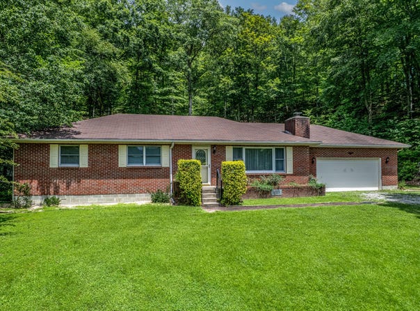 4275 KY 1161, West Liberty, KY 41472
