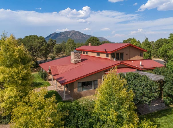 16 East ridge Road, Edgewood, NM 87015