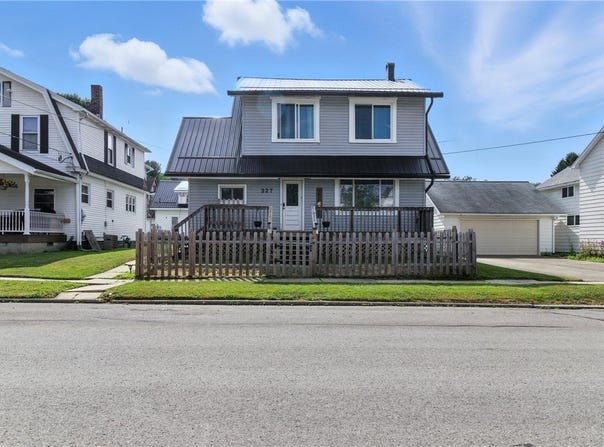 327 Mendenhall Ave, Knox, PA 16232