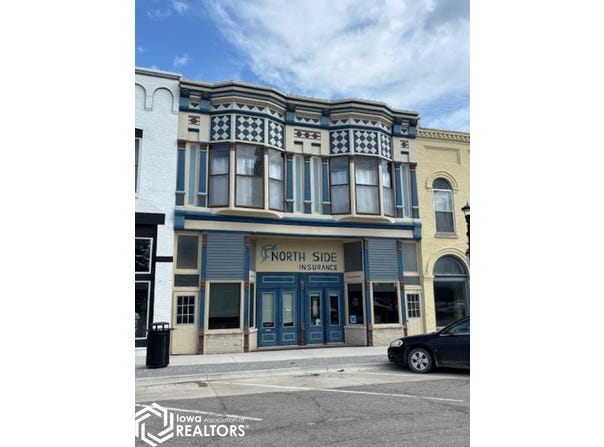106 E Jefferson Street, Bloomfield, IA 52537