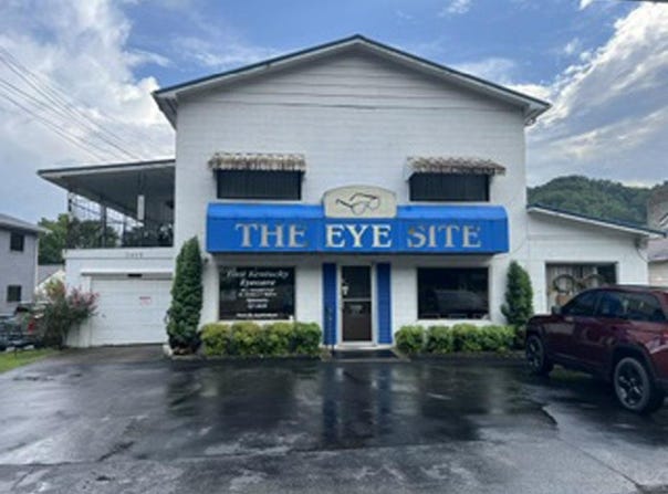 3469 N Mayo Trail, Pikeville, KY 41472