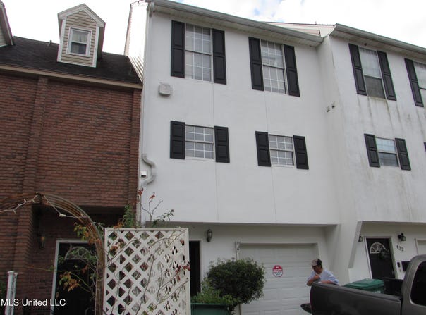 434 Sans Souci Drive, Gulfport, MS 39507