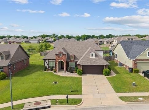 3202 Stonewall Drive, Bartlesville, OK 74006