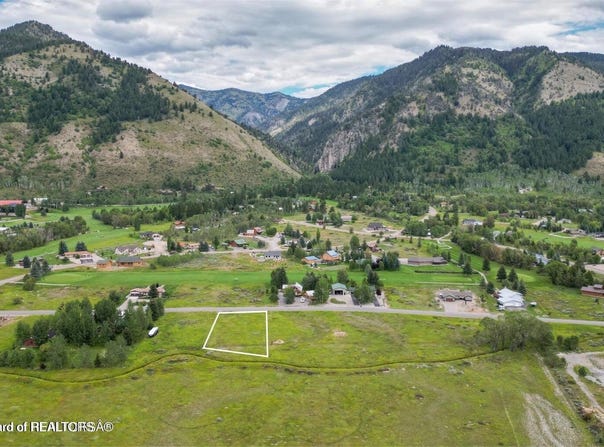 119 HARDMAN Road, Star Valley Ranch, WY 83127