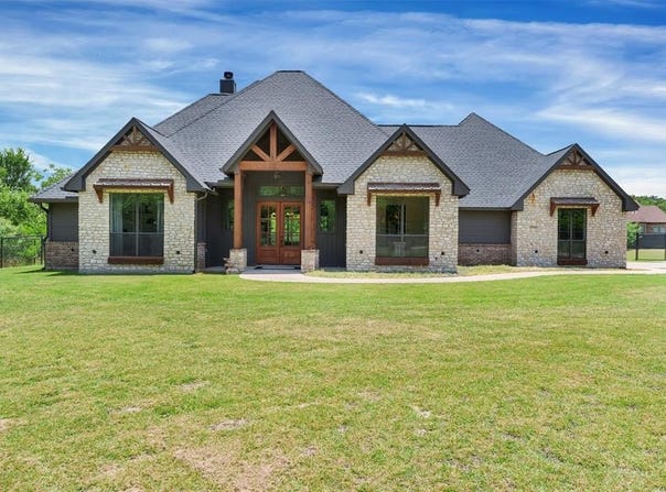 204 Wrigley Drive, Springtown, TX 76082