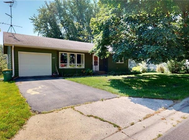 417 Euclid Street, Alden, MN 56009