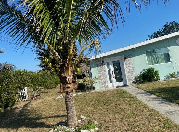 471 SHARON CIRCLE, PORT CHARLOTTE, FL 33952