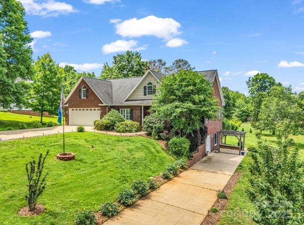 262 Woodridge Drive, Rutherfordton, NC 28139