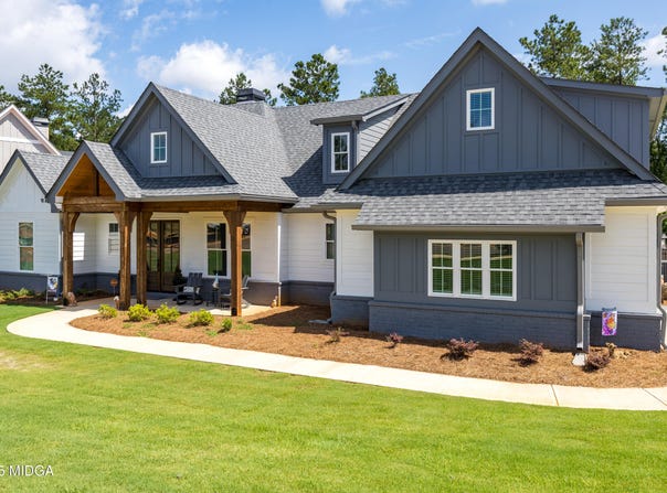 217 Copper Crossing, Forsyth, GA 31029