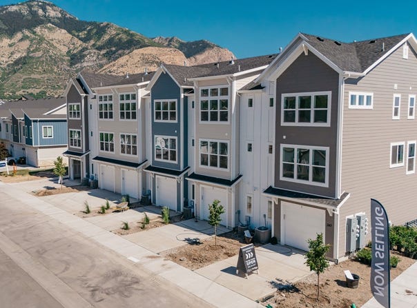 247 E 1850 N #5, North Ogden, UT 84414