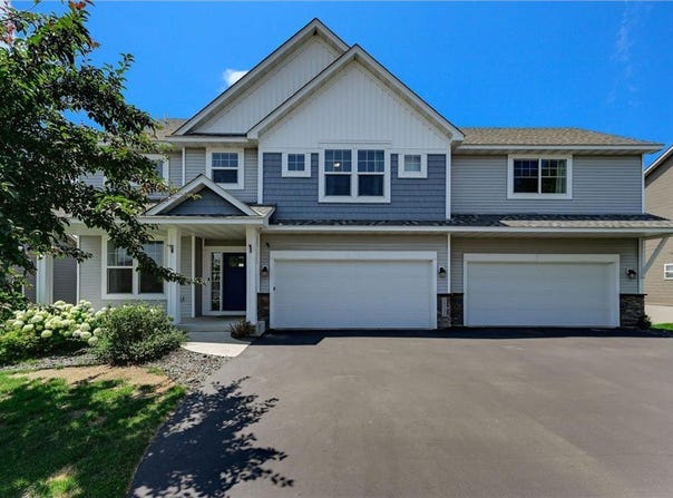 19731 Holloway Lane, Lakeville, MN 55044