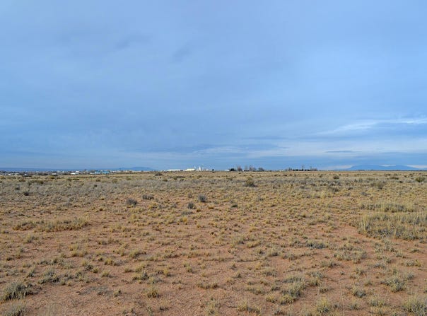 Rio Grande Estates unit: O, Belen, NM 87002
