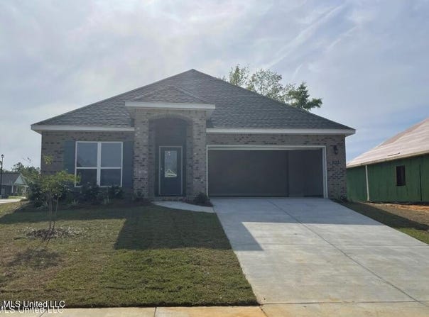 5505 Leeds Lane, Biloxi, MS 39532