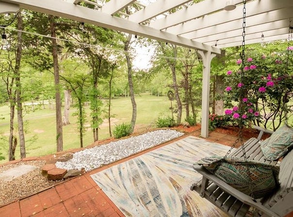 775b Oak Creek Rd, Franklin, NC 28734