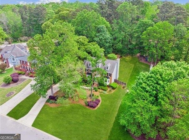 22 Oakwood Hills, Suwanee, GA 30024