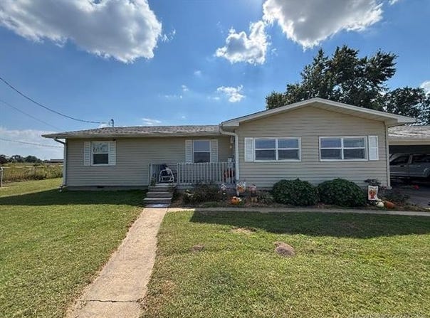 411064 E 1180 Road, Eufaula, OK 74432