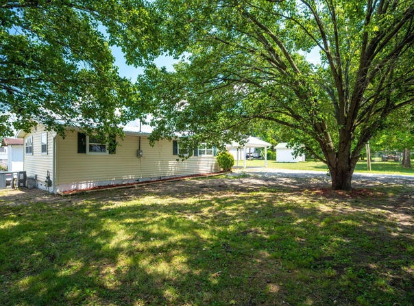 451 Cotter Street, Ringgold, GA 30736