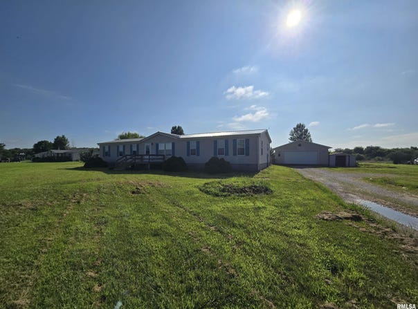 17286 N IDLEWOOD Lane, Mt Vernon, IL 62864