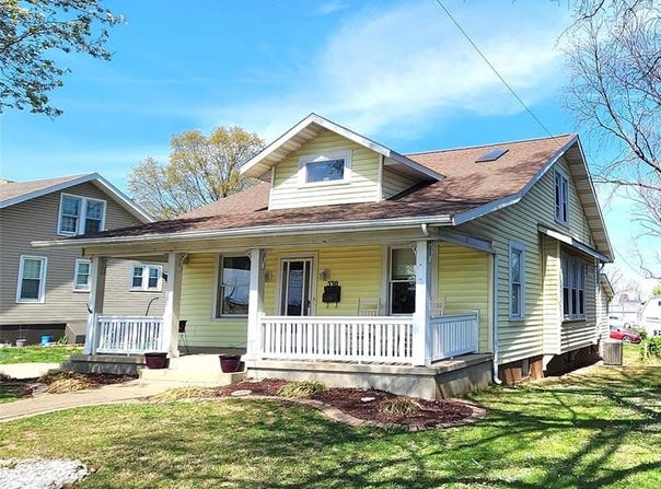 530 W Holmes, Chester, IL 62233